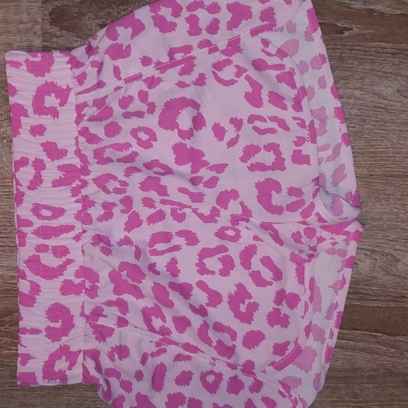 Nwot EMILY Rose wide waiste shorts size woman medium - Picture 1 of 3